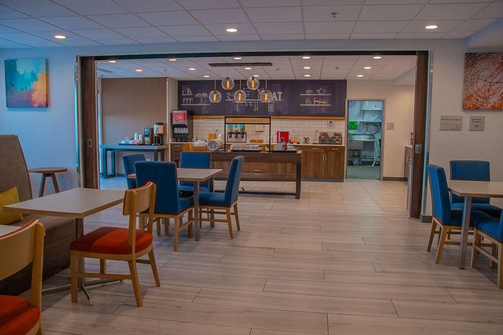 Hampton Inn By Hilton Wabash Restaurant photo